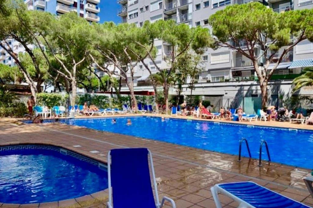 Apartamento Primera Linea De Mar Enjoy The View بلانيس المظهر الخارجي الصورة