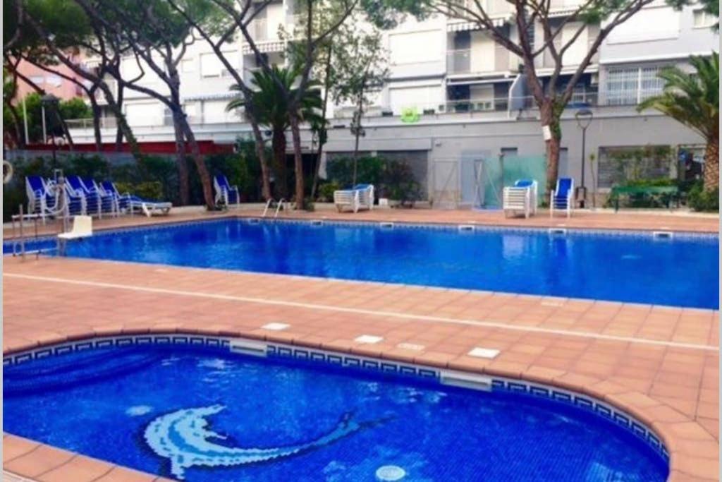 Apartamento Primera Linea De Mar Enjoy The View بلانيس المظهر الخارجي الصورة